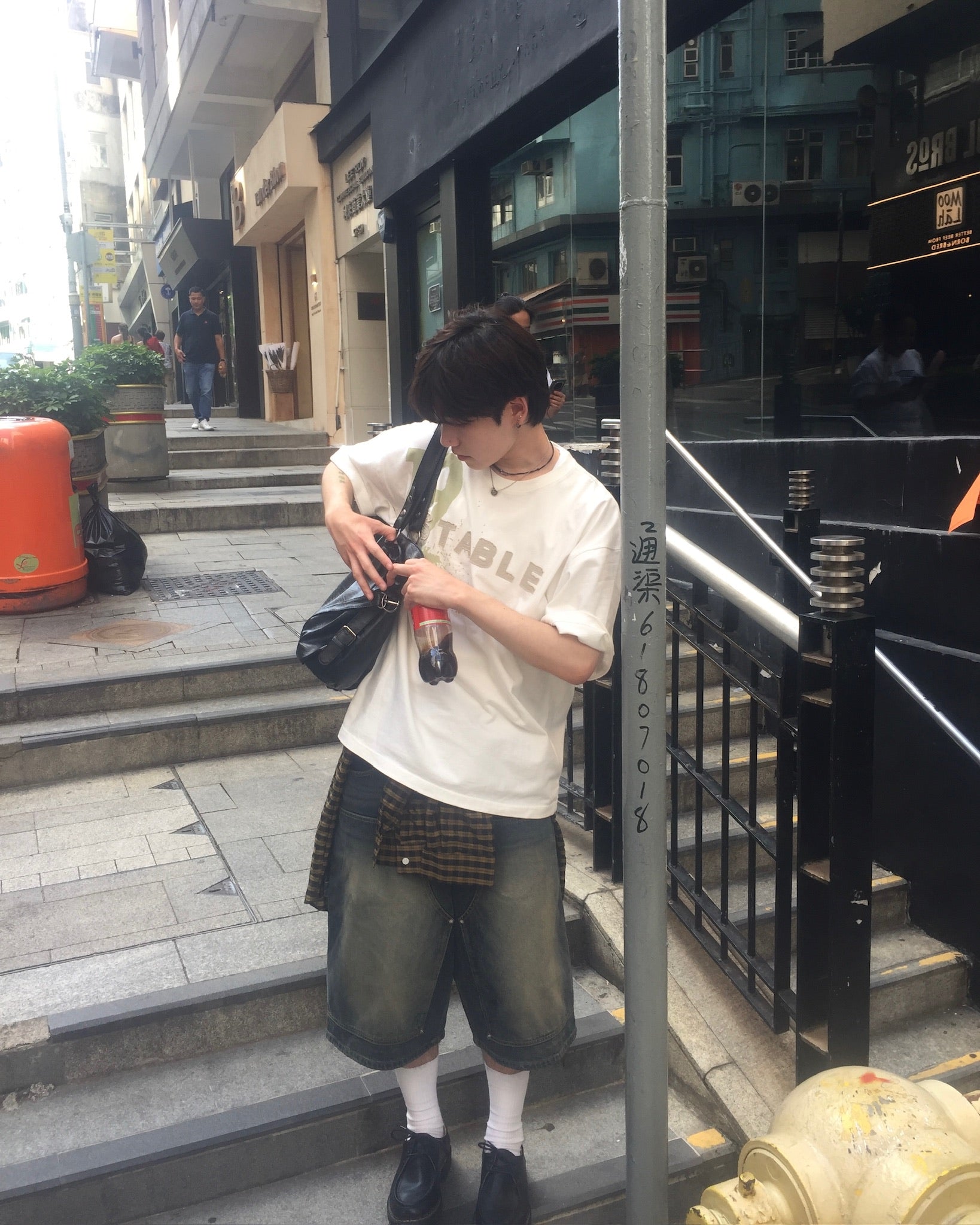 (in stock) stable 19 printed tee