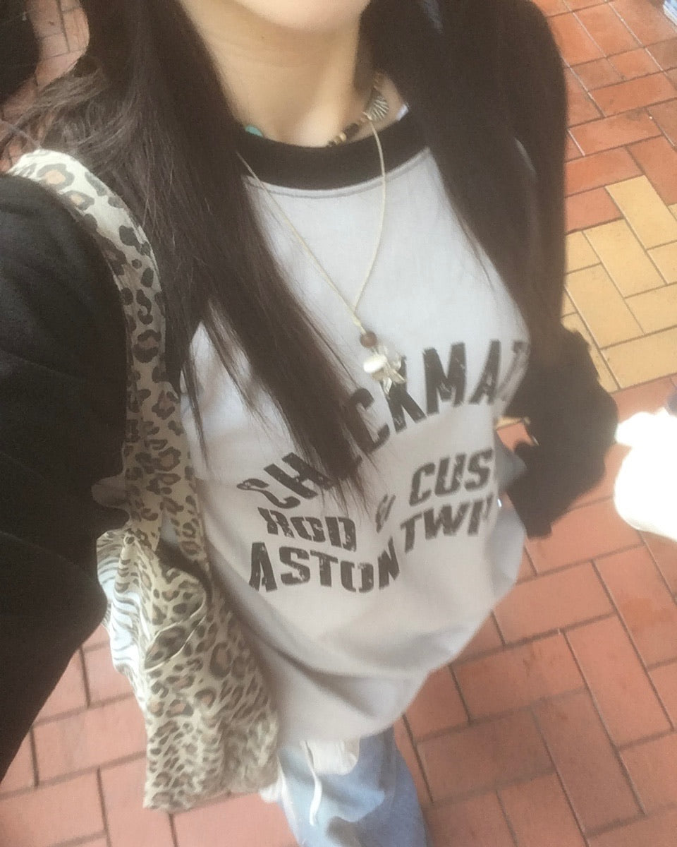 checkmates raglan tee (black/grey)