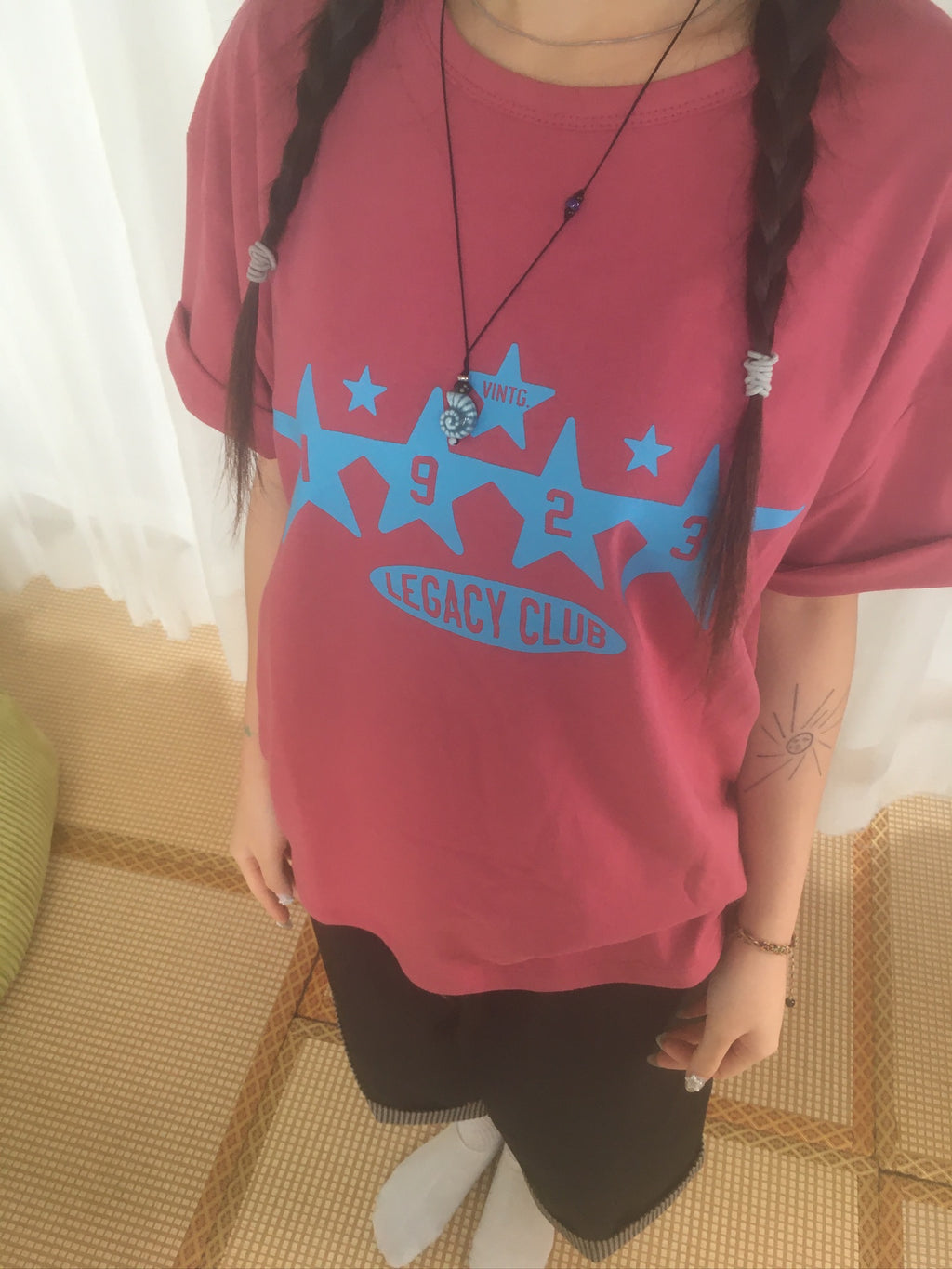 1923 star tee (raspberry)
