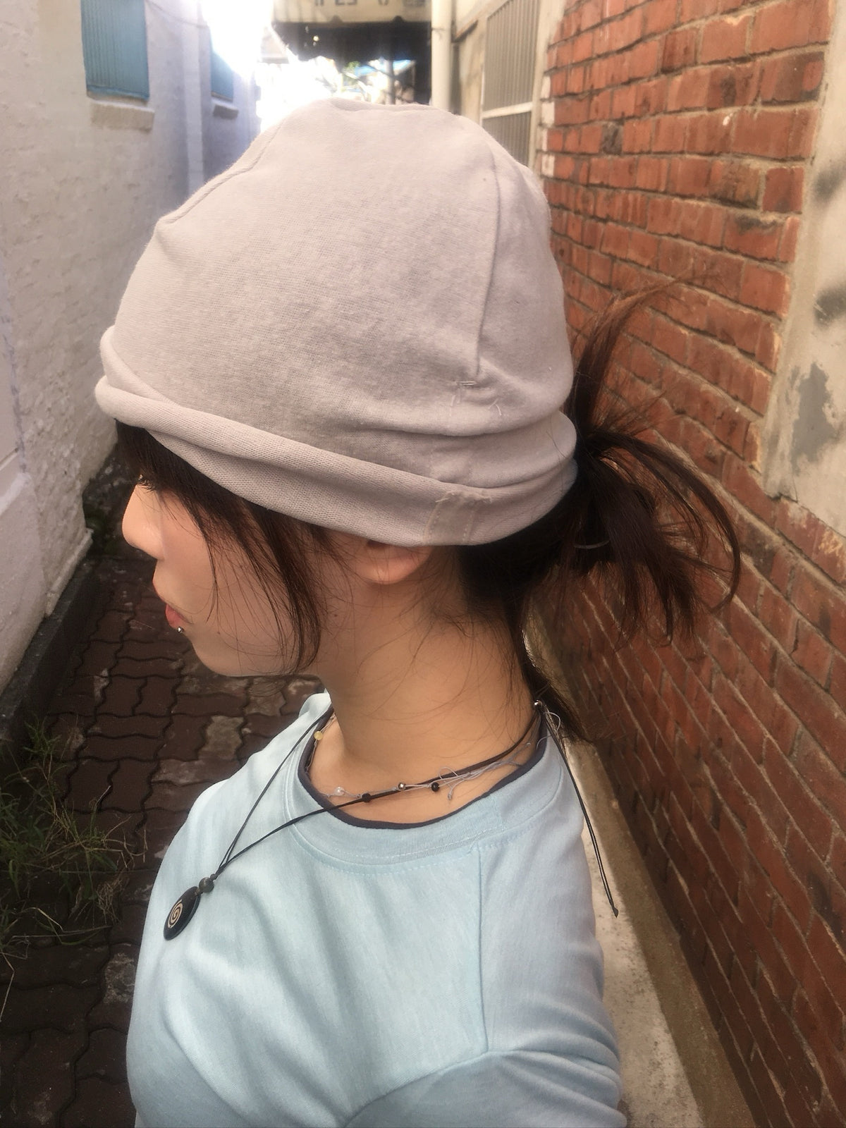 soft ruched beanie (beige)