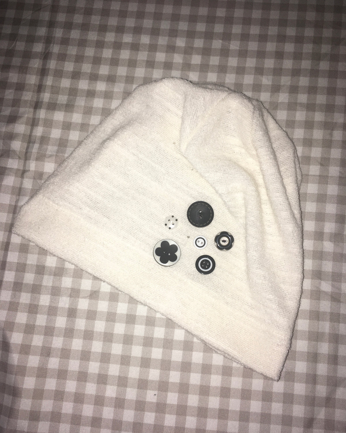 button beanie (ivory)