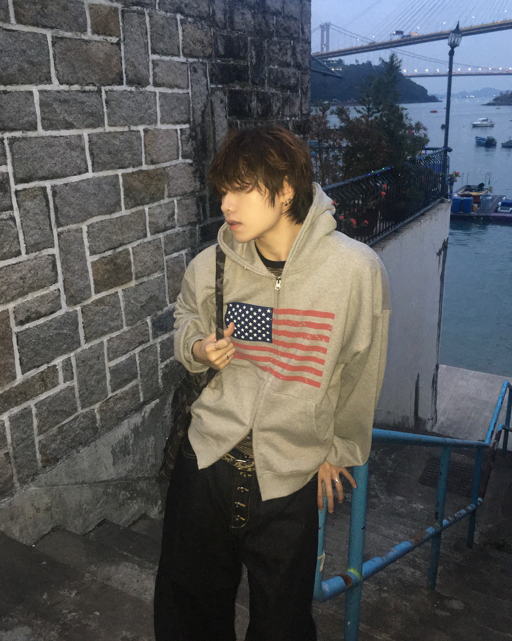 USA crop zip-up hoodie (grey)