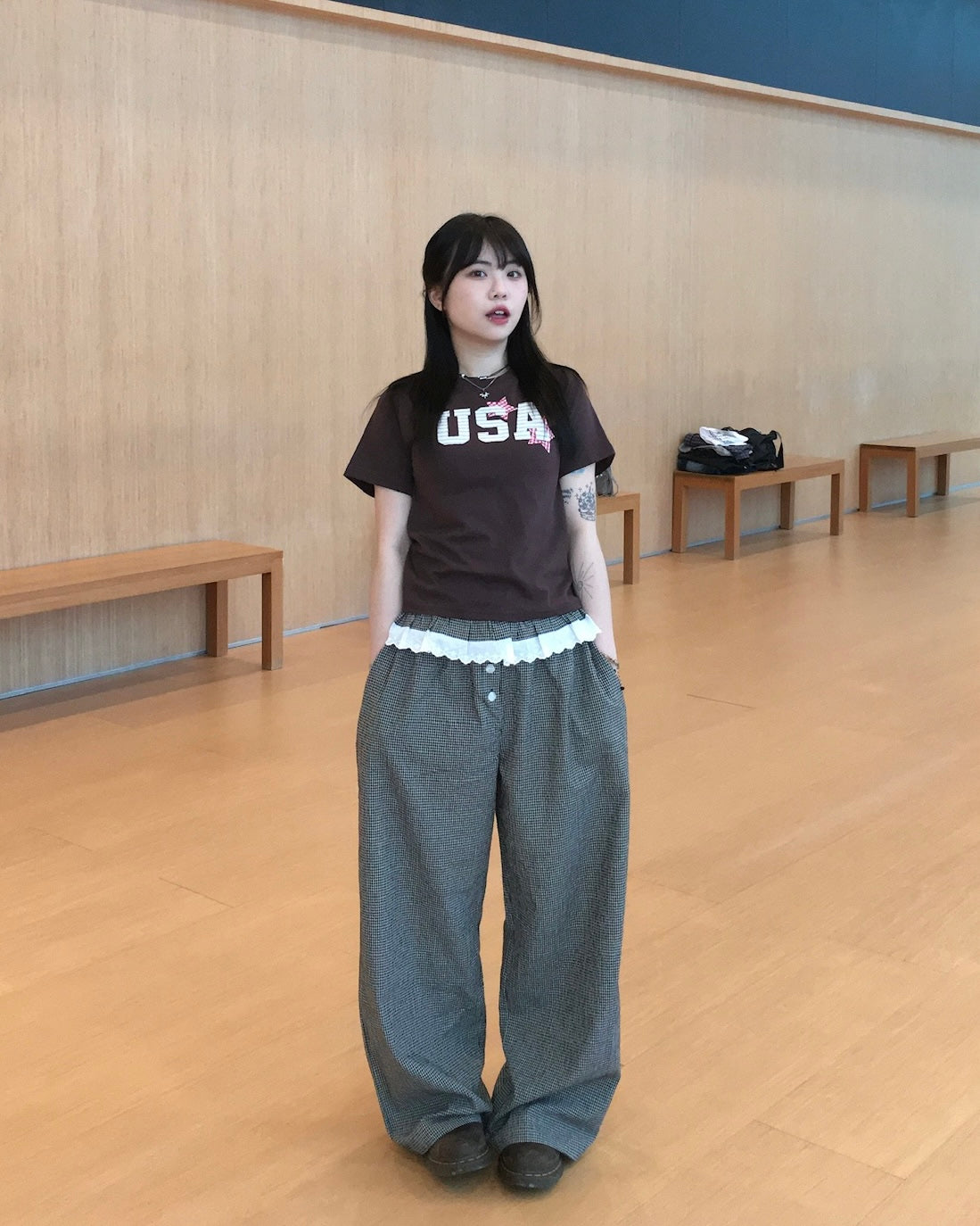 USA star crop tee (brown)