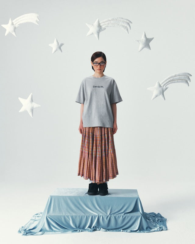 ✪【𝘱𝘳𝘦-𝘰𝘳𝘥𝘦𝘳】coyseio little stars regular t-shirt (2 color)