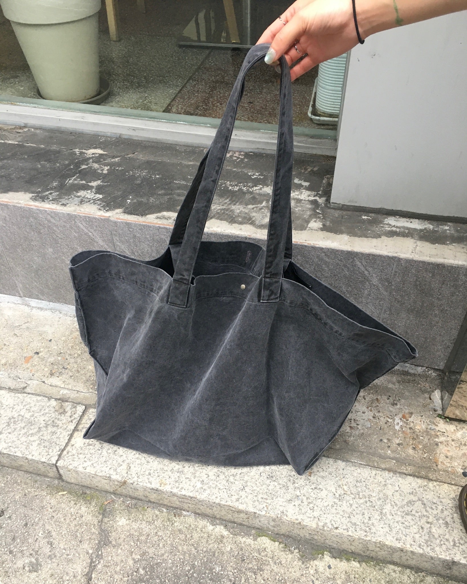 vintage washed bag (charcoal)