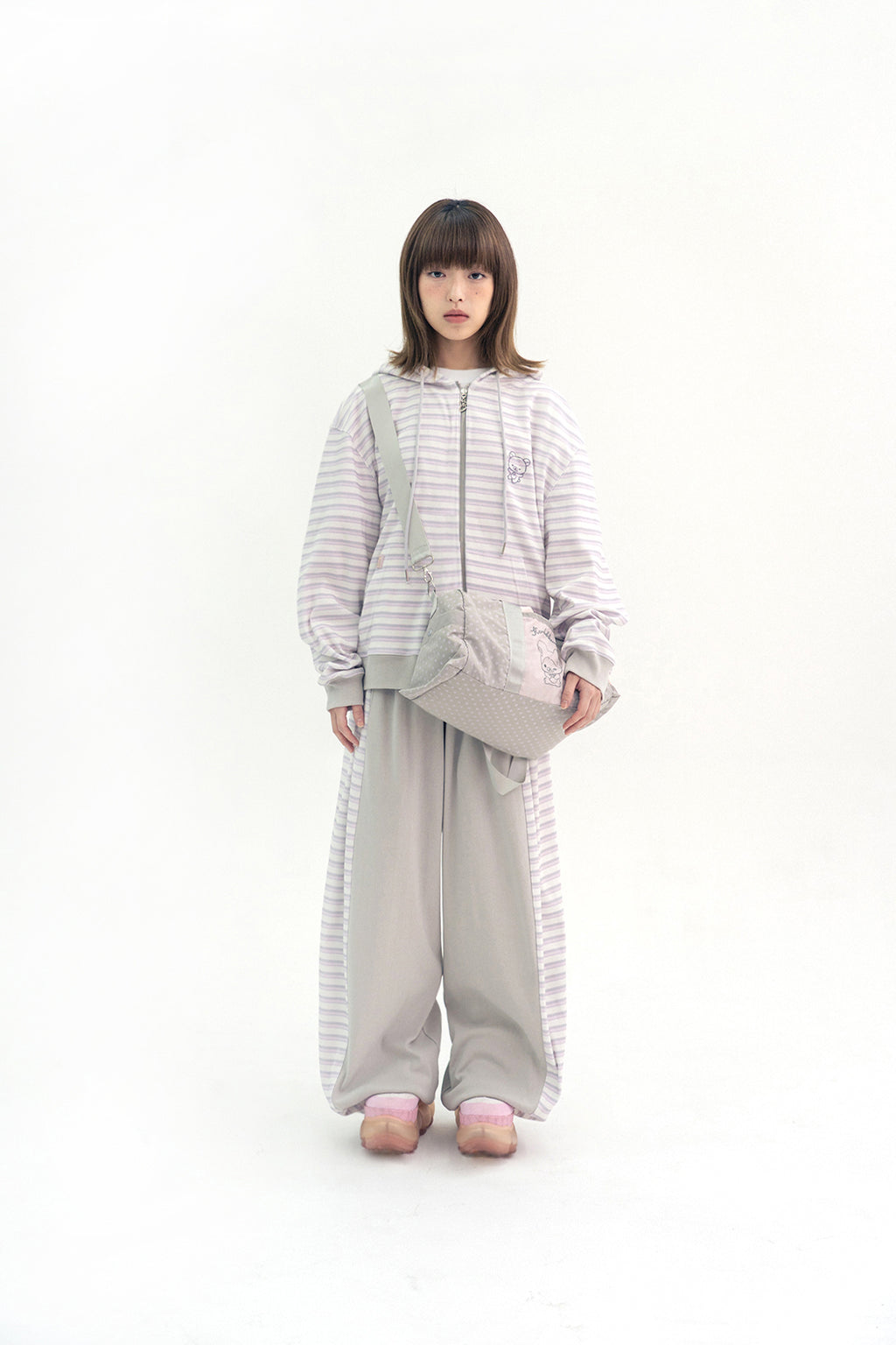 HUGYOURSKIN STRIPE KORILAKKUMA HOODIE ZIP-UP (PINK)