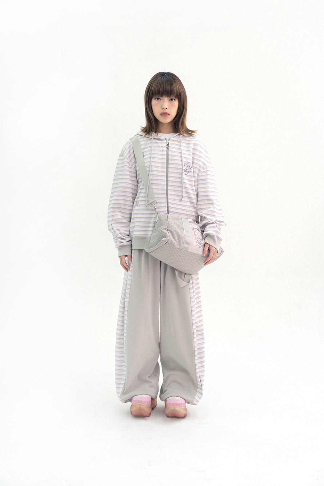 HUGYOURSKIN STRIPE KORILAKKUMA HOODIE ZIP-UP (PINK)