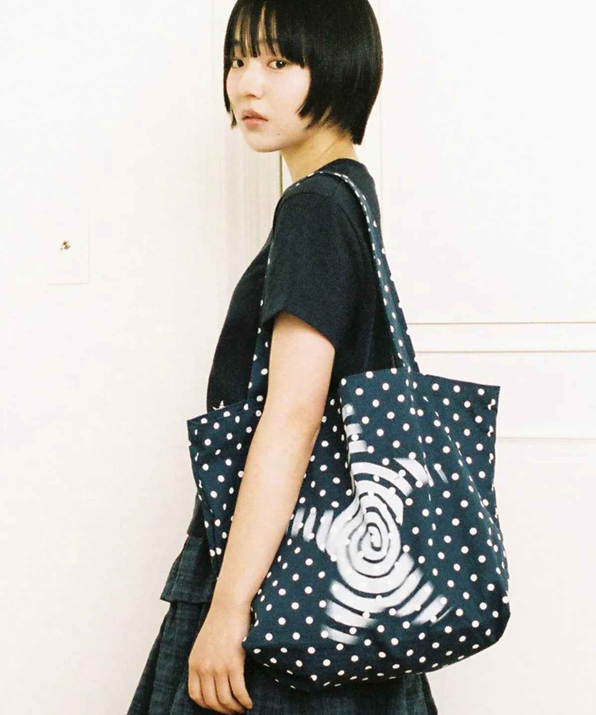 【𝘱𝘳𝘦-𝘰𝘳𝘥𝘦𝘳】WEBHOUSE Twister Star Tote Bag Dot