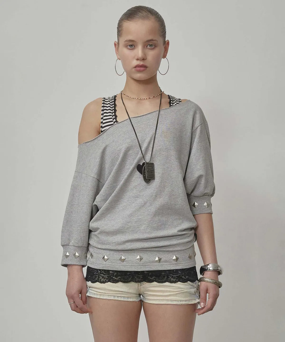 【𝘱𝘳𝘦-𝘰𝘳𝘥𝘦𝘳】SCULPTOR Stud Half Sleeve Sweatshirt Melange Gray