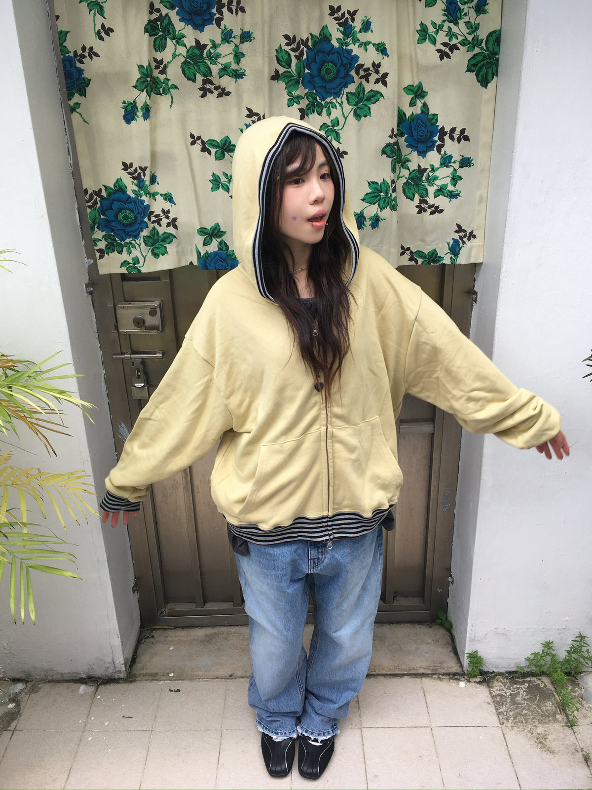 stripe trim hoodie zip up (yellow)