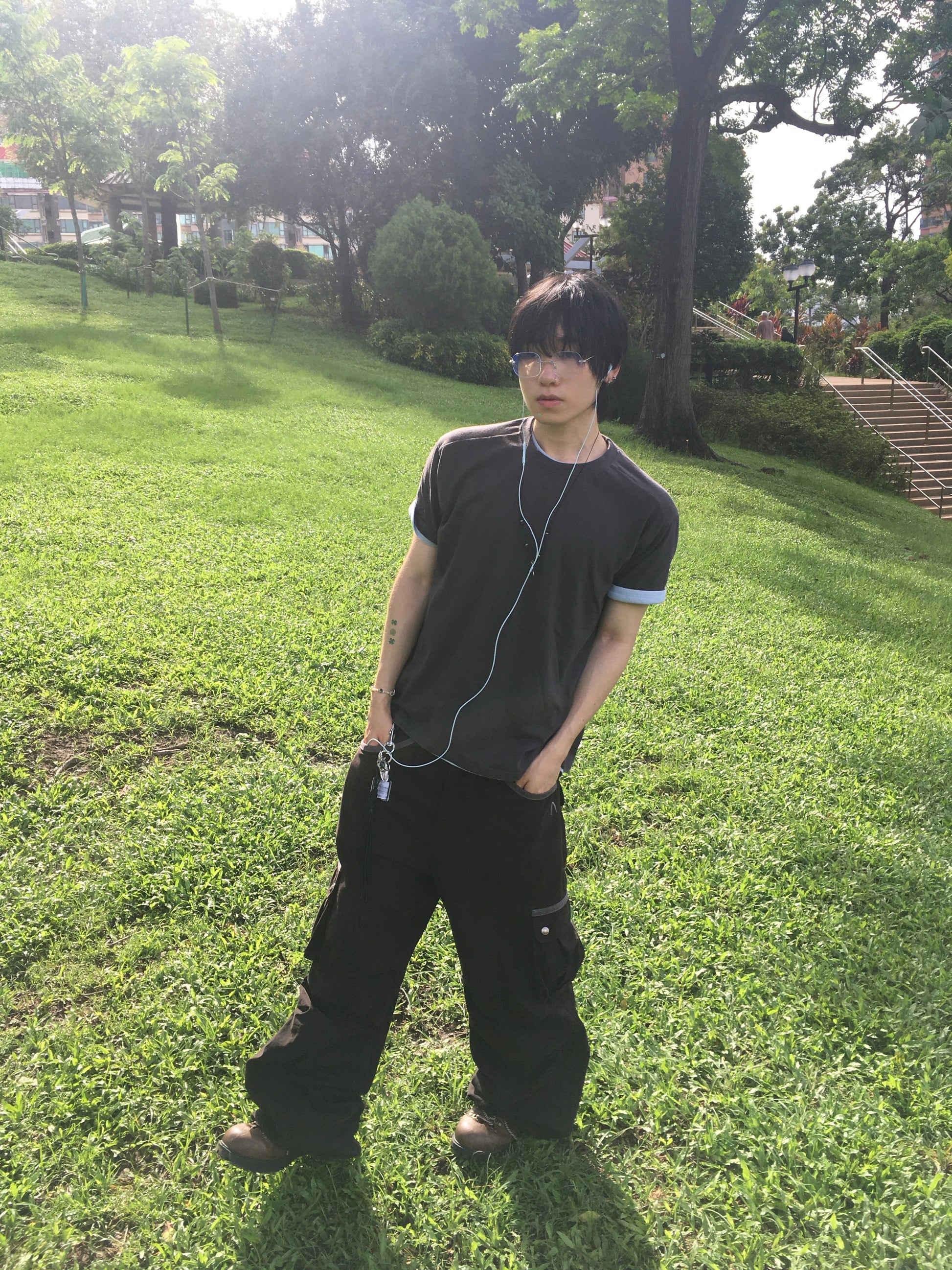 (★1+1) layered crop tee (charcoal+fade blue)