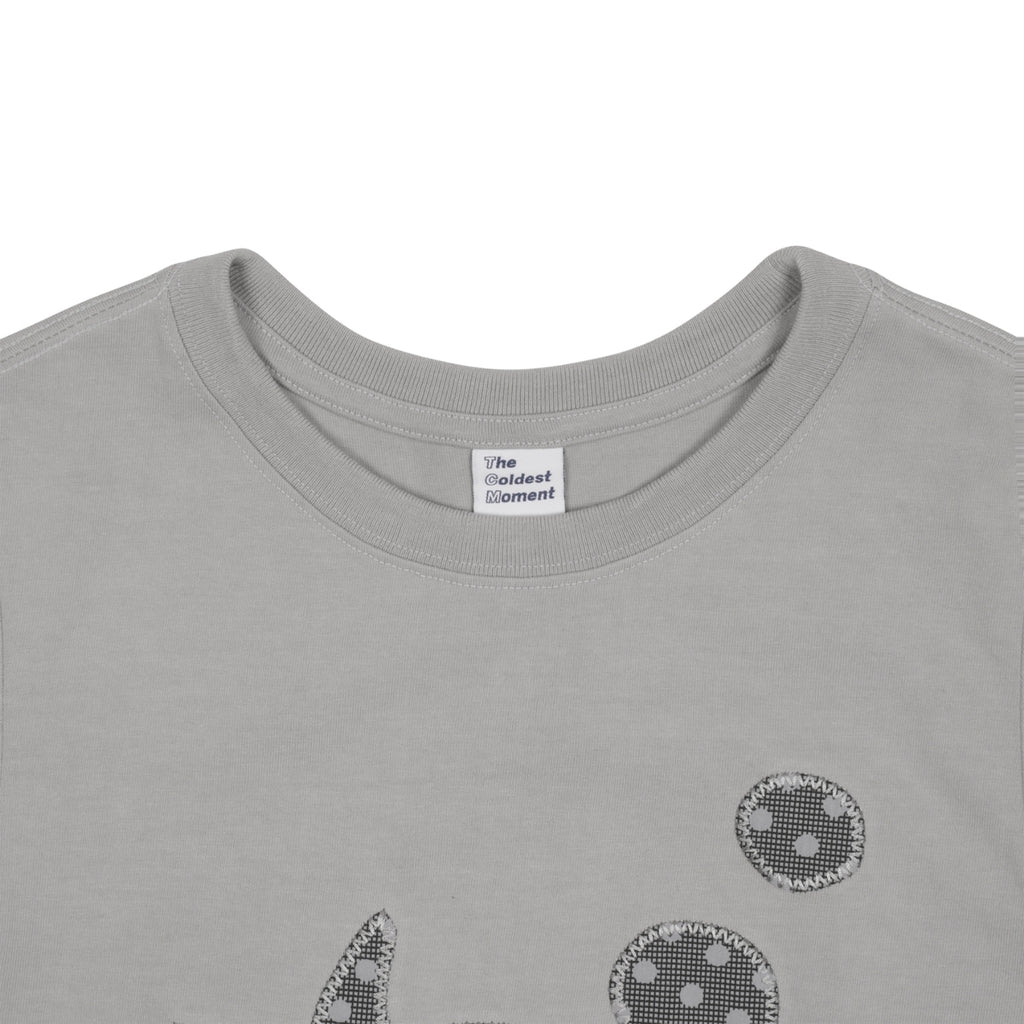TCM STARFISH DOT PATCH TEE (GREY)