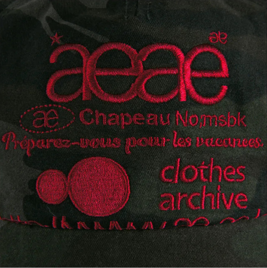 AEAE WEB LOGO CAMO 5 PANNEL CAMP (BLACK)