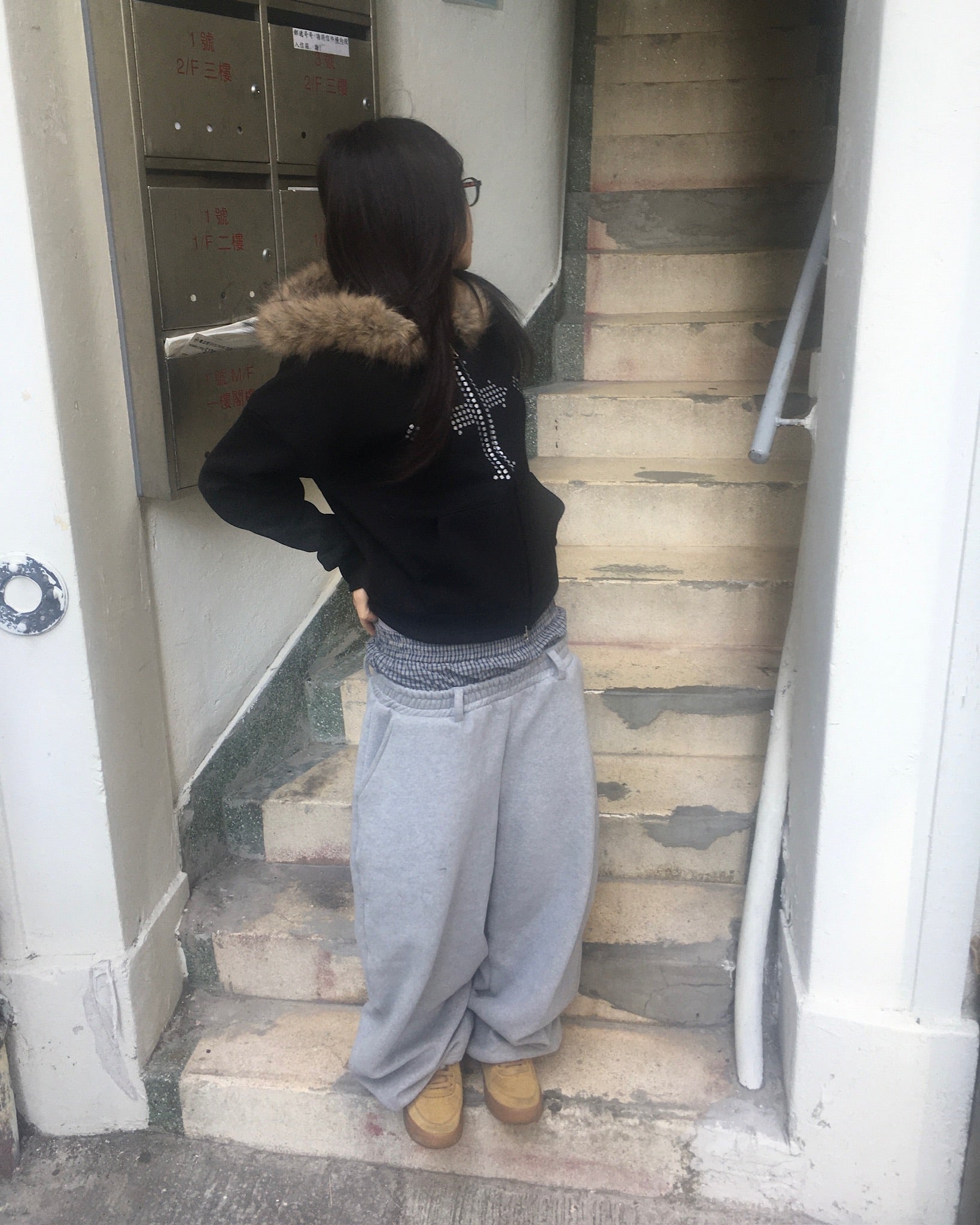 cross crop fur jacket (black)