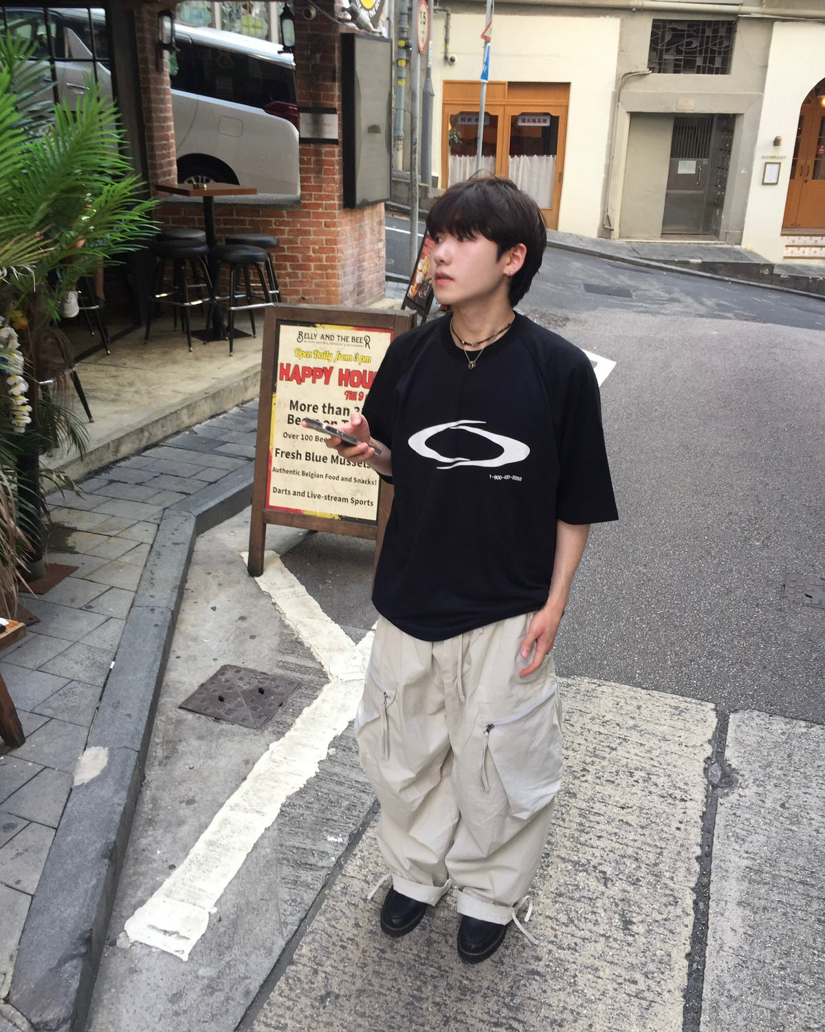 storm raglan tee