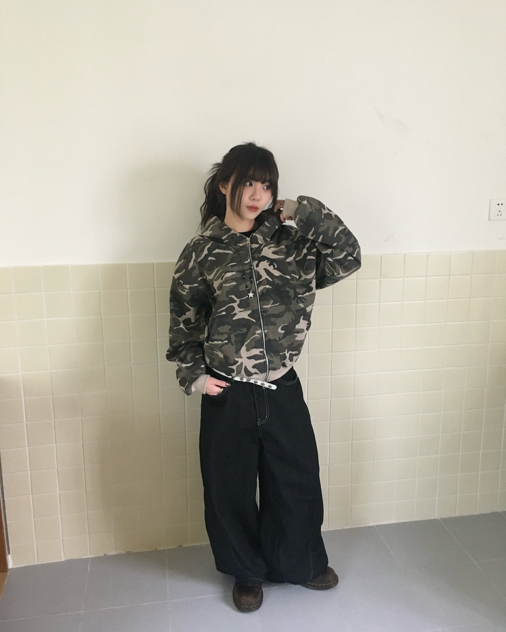 camo waffle zip-up hoodie (beige)