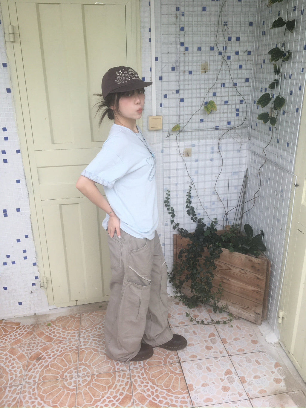 (★BEST) check star roll-up tee (sky blue)
