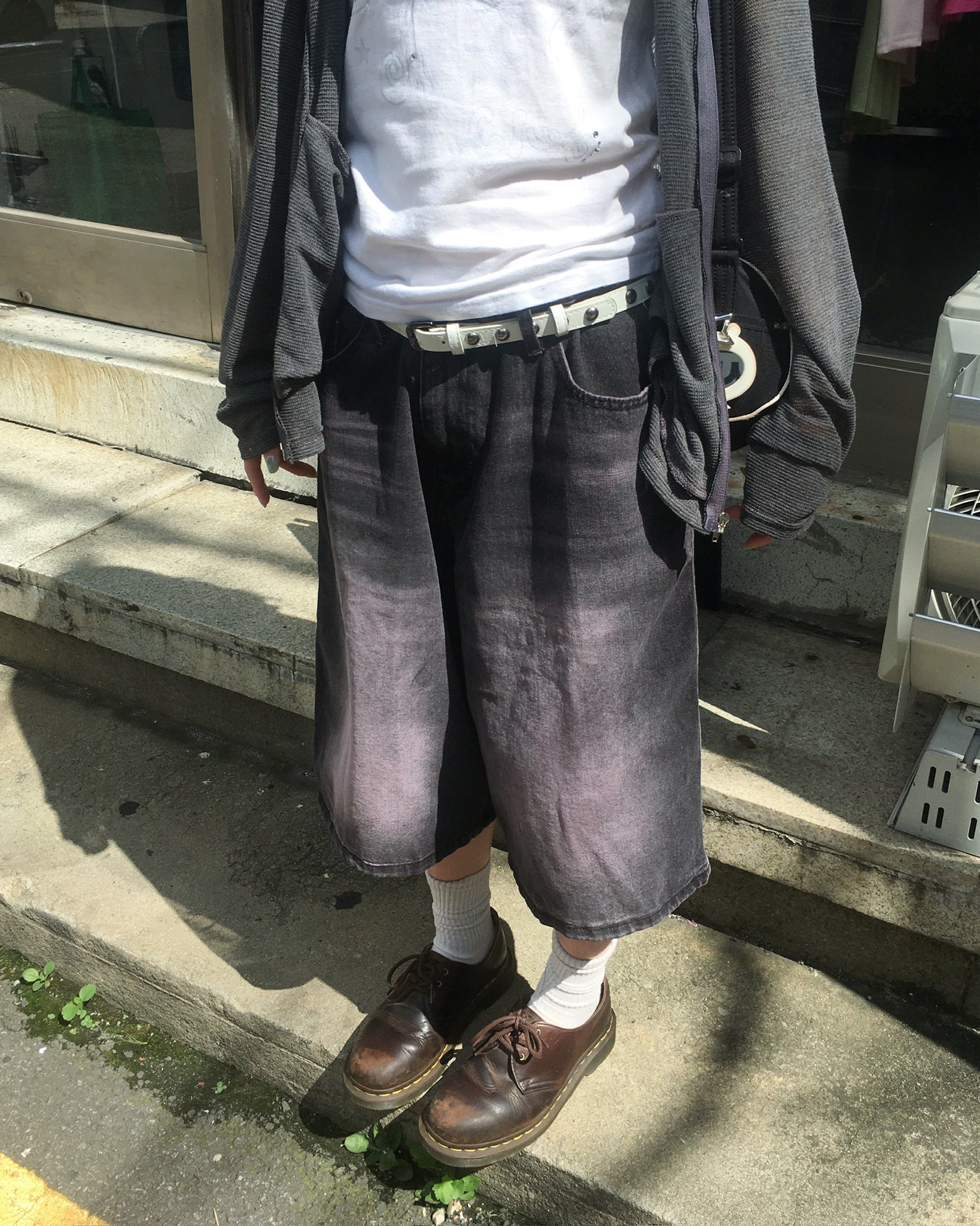 basic washed bermuda jeans (purple) (women wear)