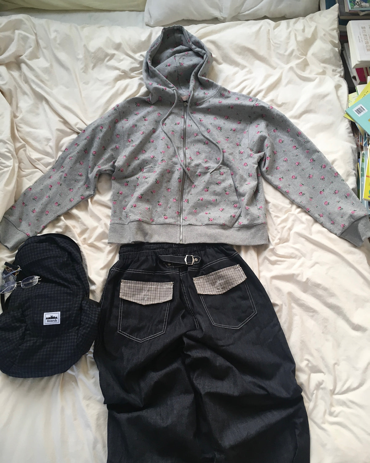flower zip-up hoodie