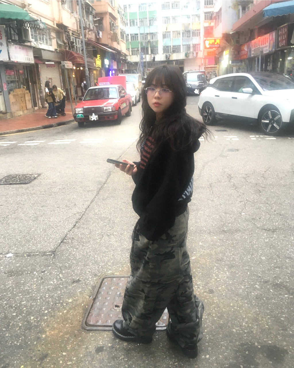 camo baggy pants (women wear)