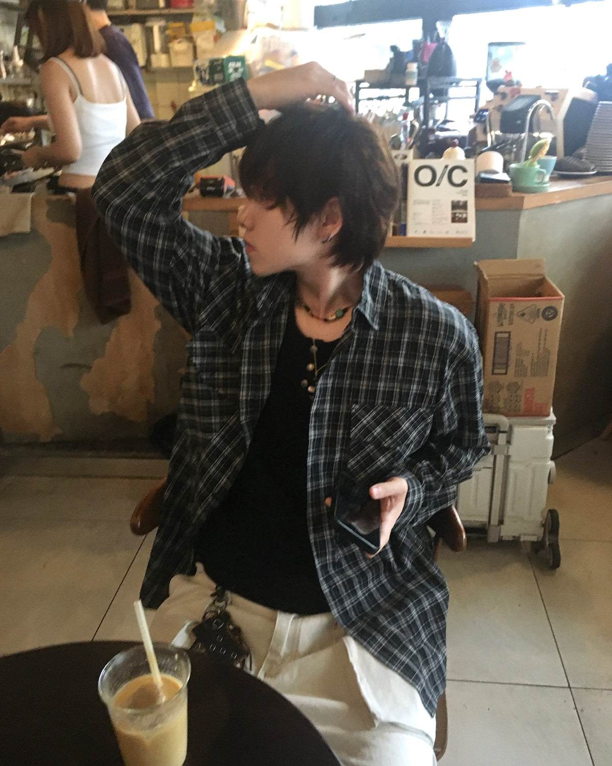 double pocket checked shirt (black)
