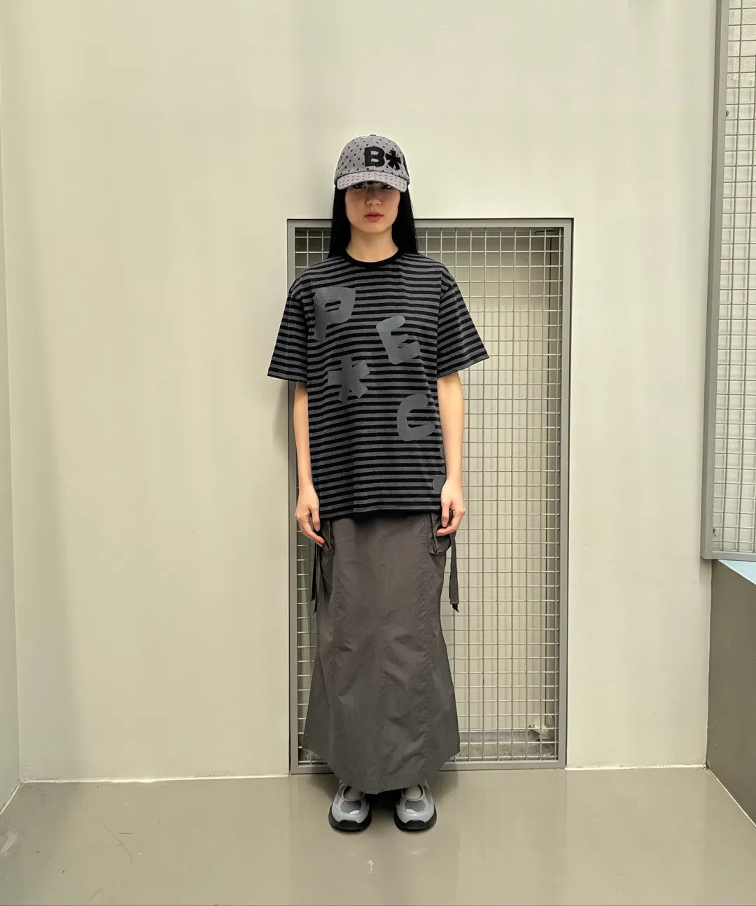 BAUF PEACE LOGO T-SHIRT (STRIPE BLACK)