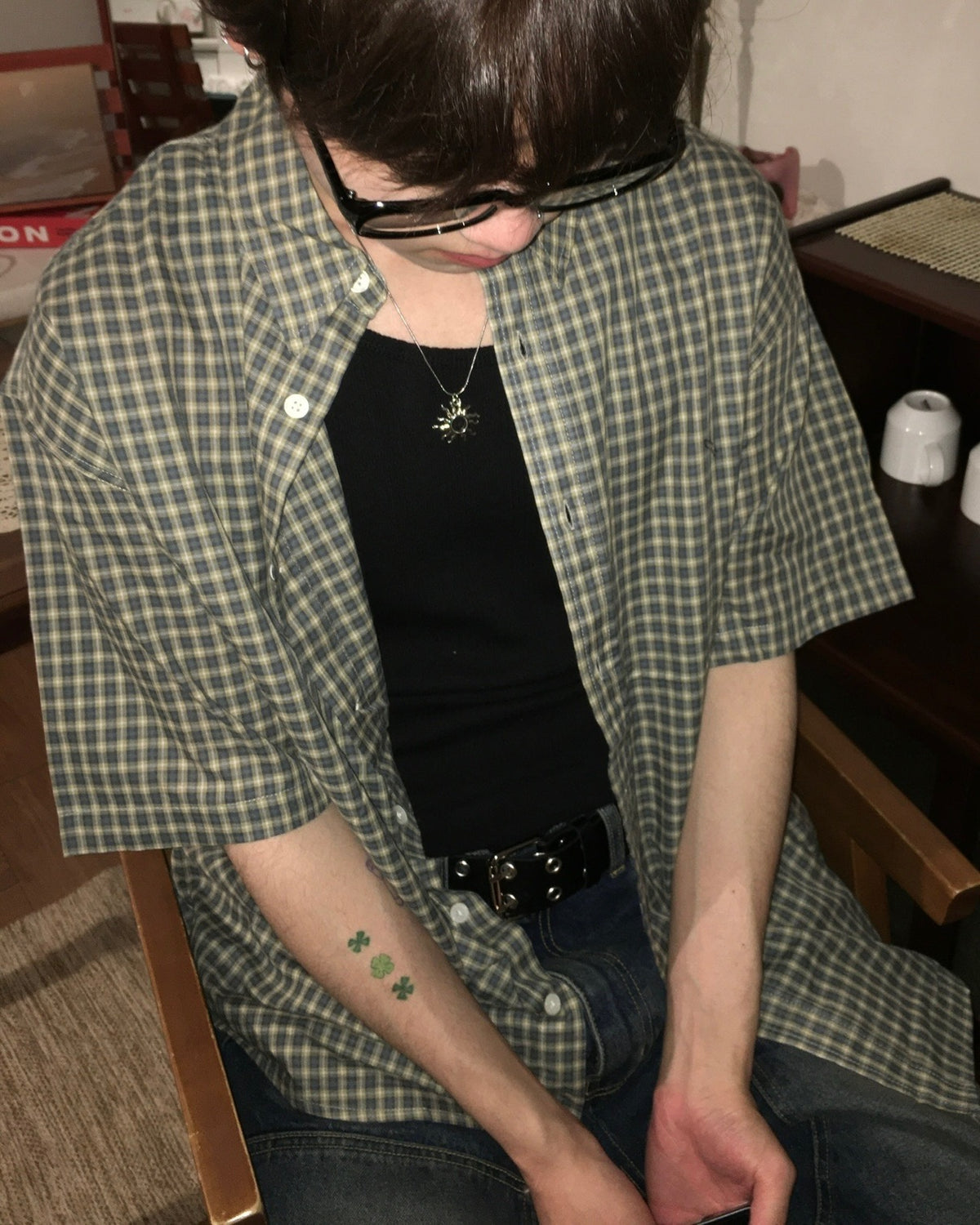 checked nylon shirt (khaki blue)