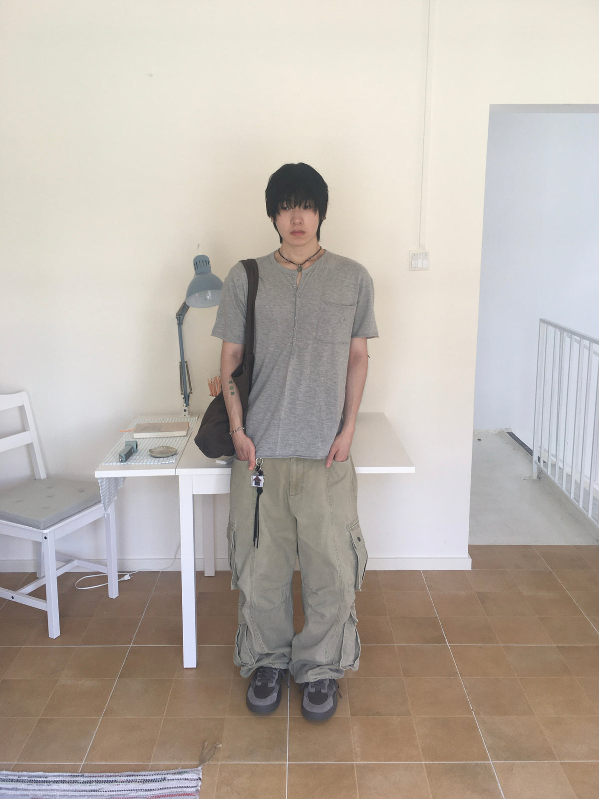 henley button tee (grey)