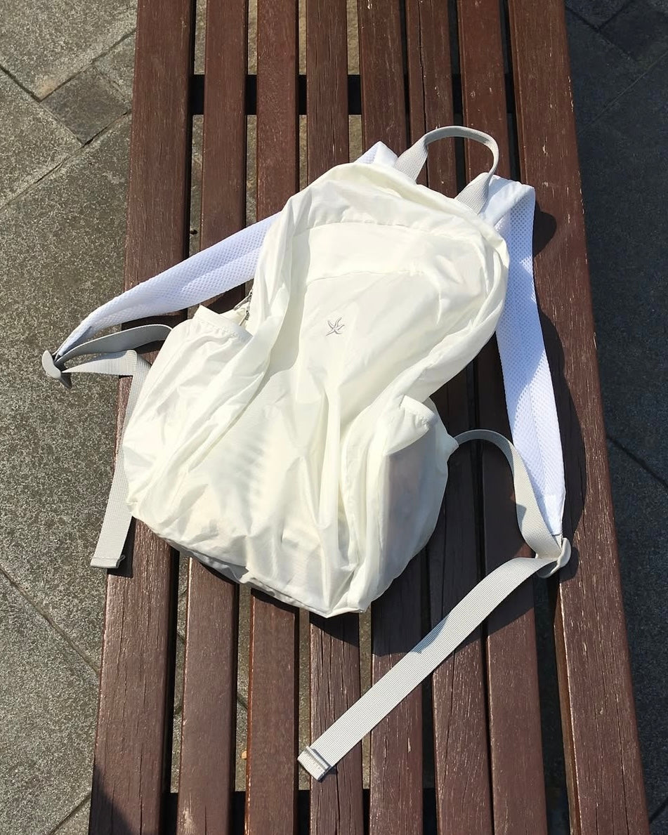 TCM MINI LOGO PACKABLE BACKPACK (CREAM)