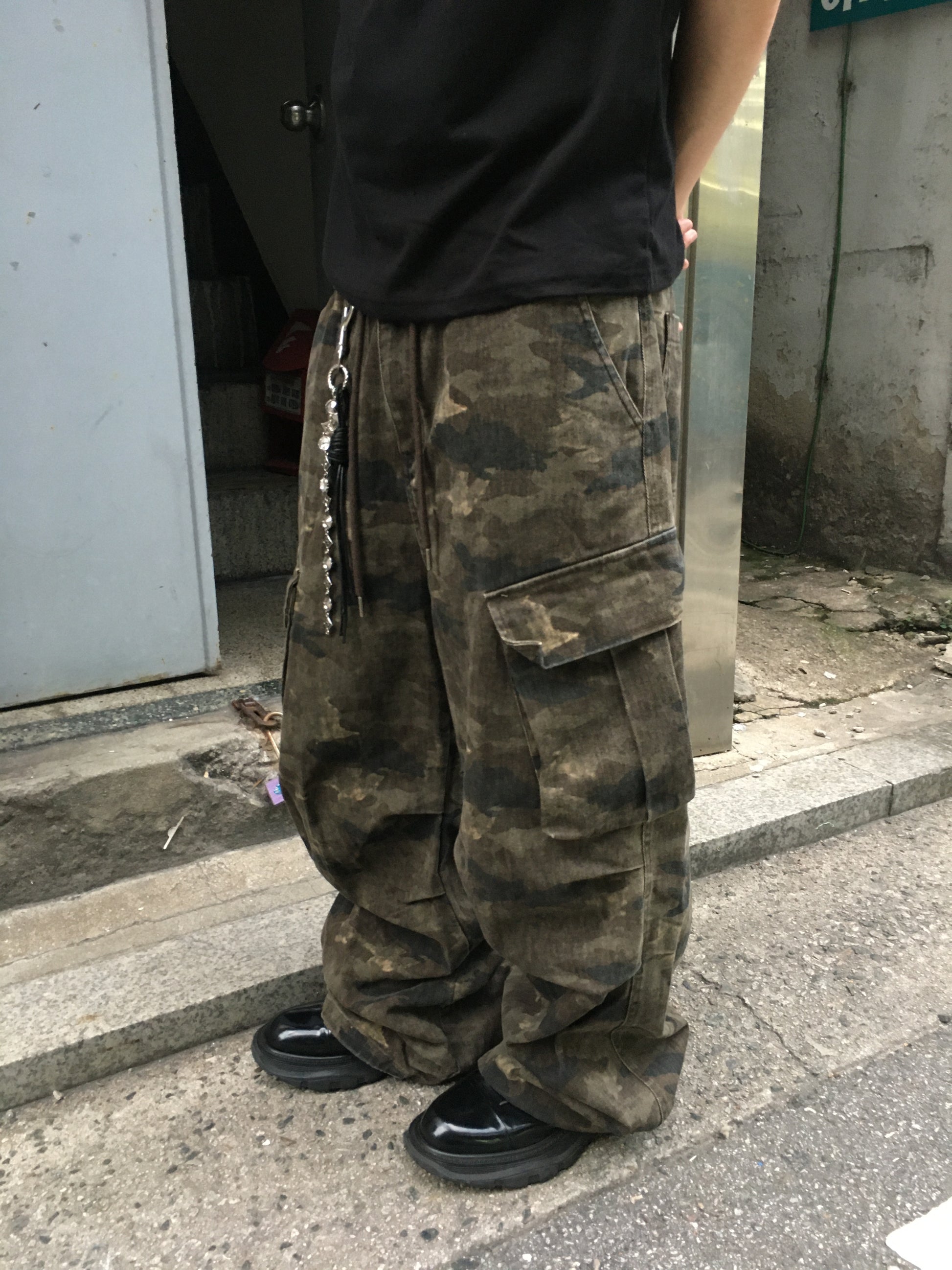 camo work cargo pants