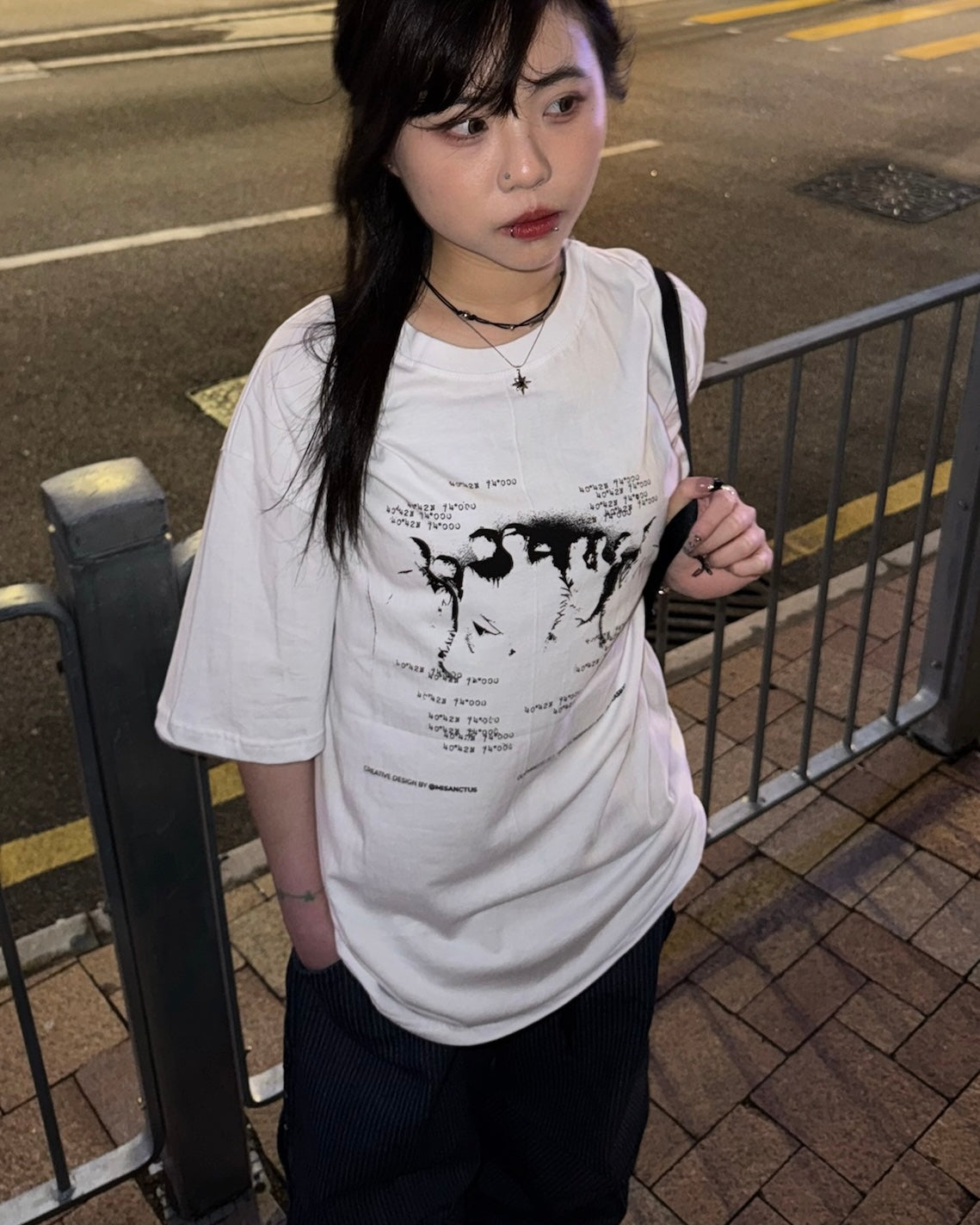 bucket tee