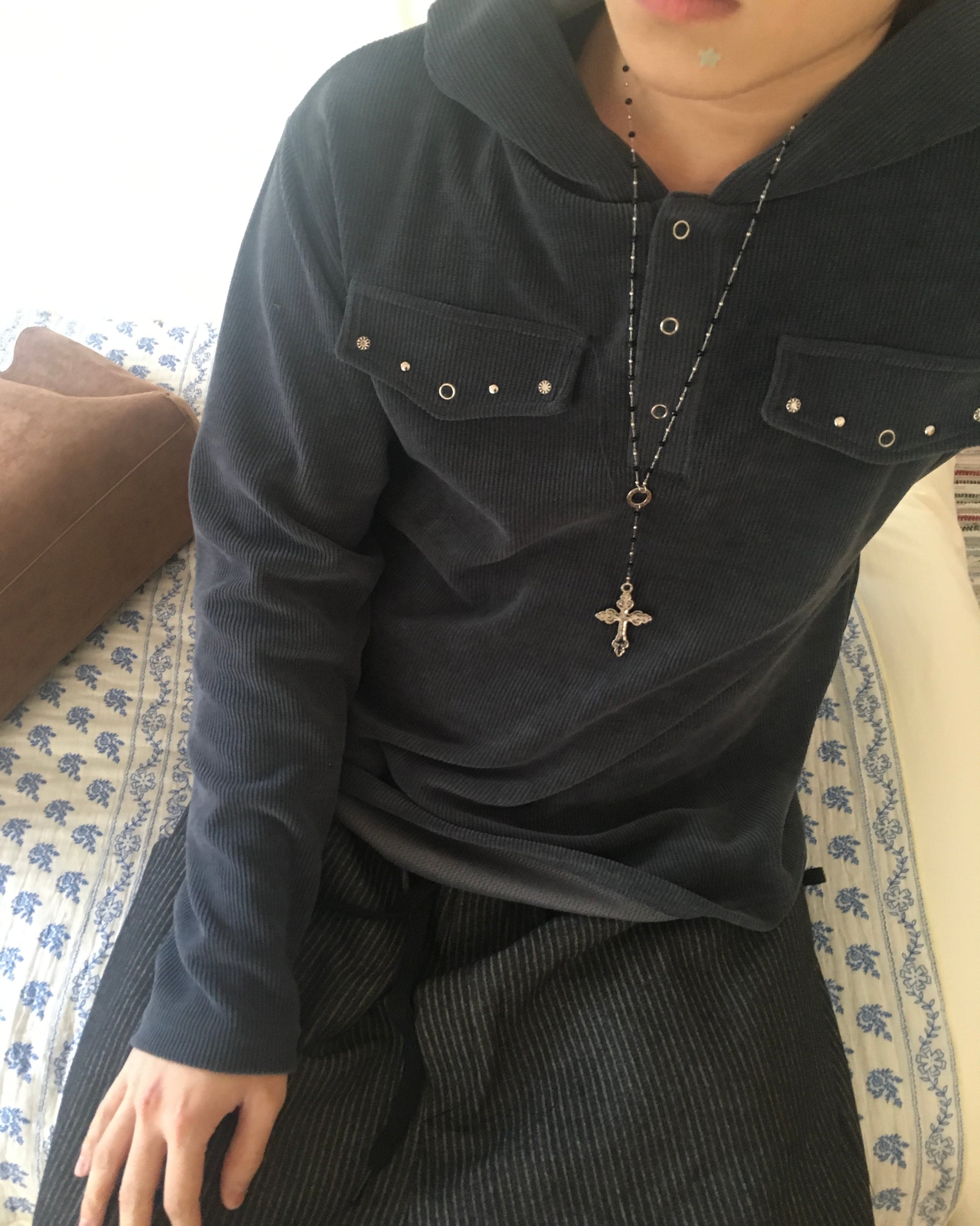 rivet collar hooded shirt (navy)