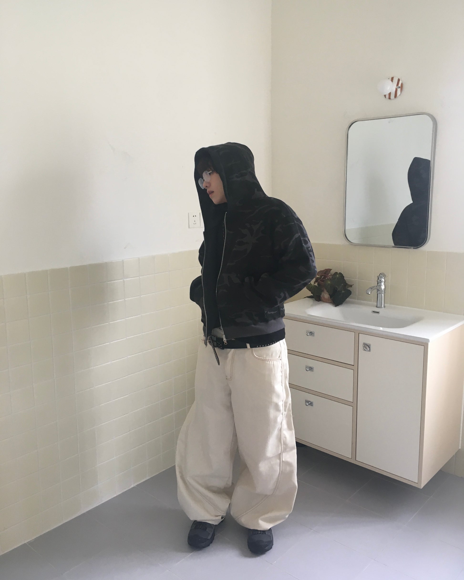 camo waffle zip-up hoodie (charcoal)