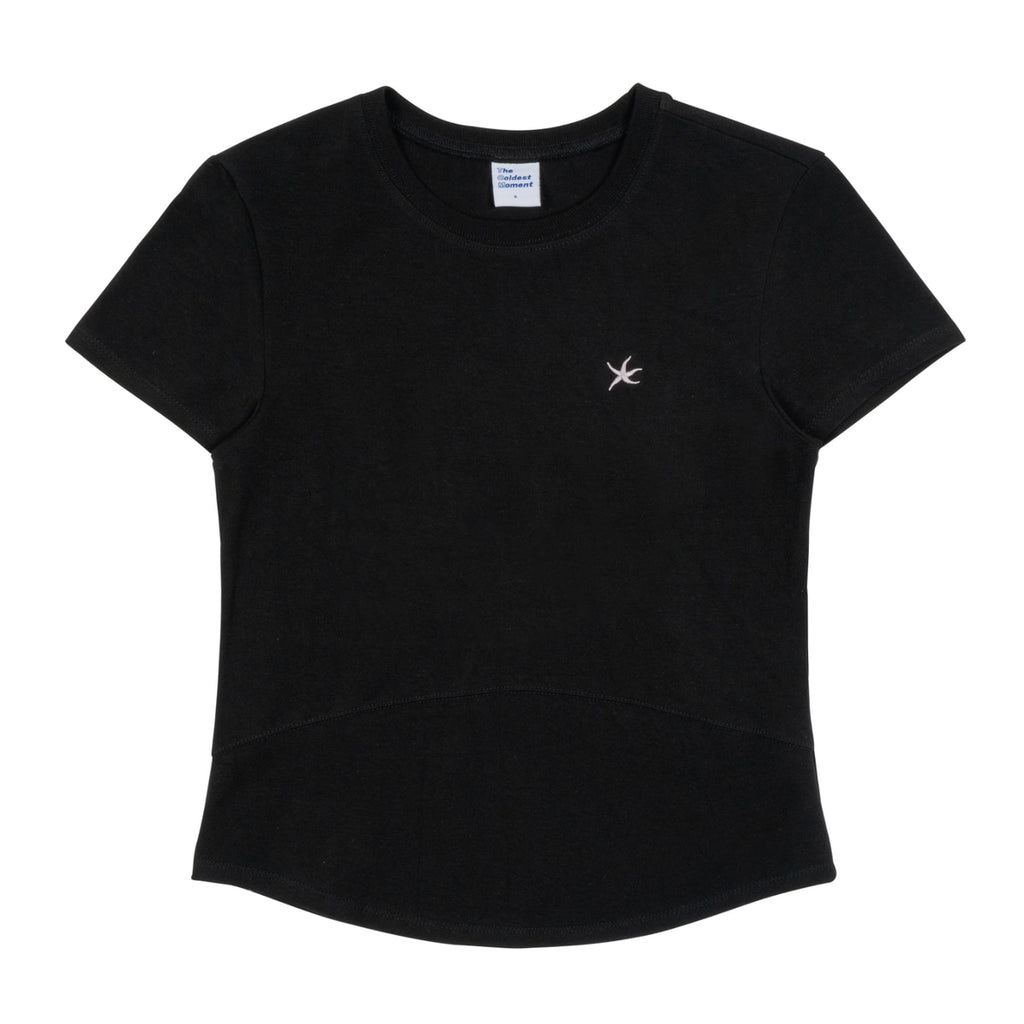 TCM MINI LOGO CURVED TEE (BLACK)