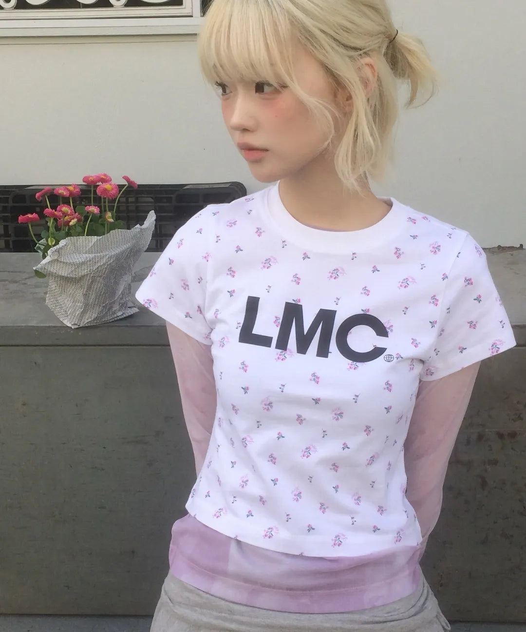 【𝘱𝘳𝘦-𝘰𝘳𝘥𝘦𝘳】LMC WM OG CROPPED TEE flower