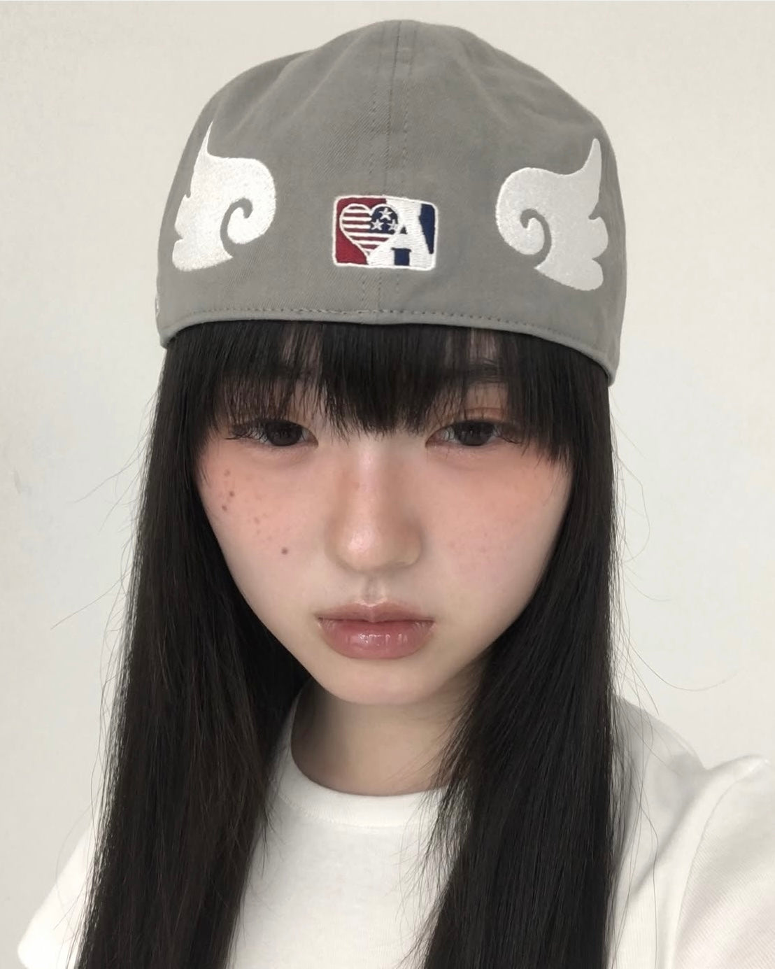 (5/9 restock) AEAE AE SYMBOL ANGEL WING CAP (GREY)