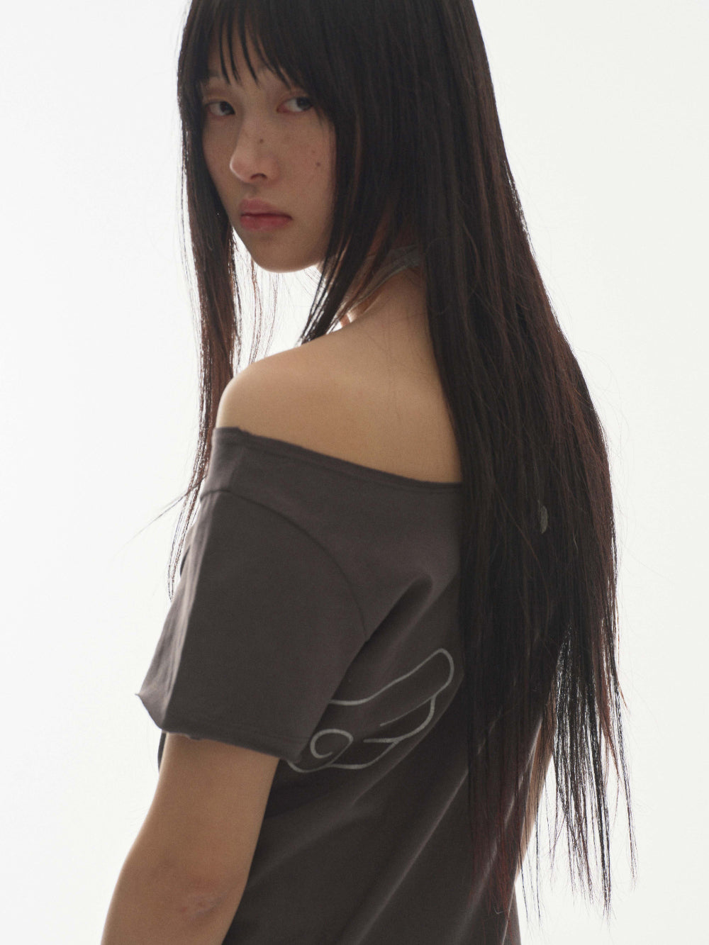 ✪【𝘱𝘳𝘦-𝘰𝘳𝘥𝘦𝘳】coyseio 03 wing t-shirt (2 color)