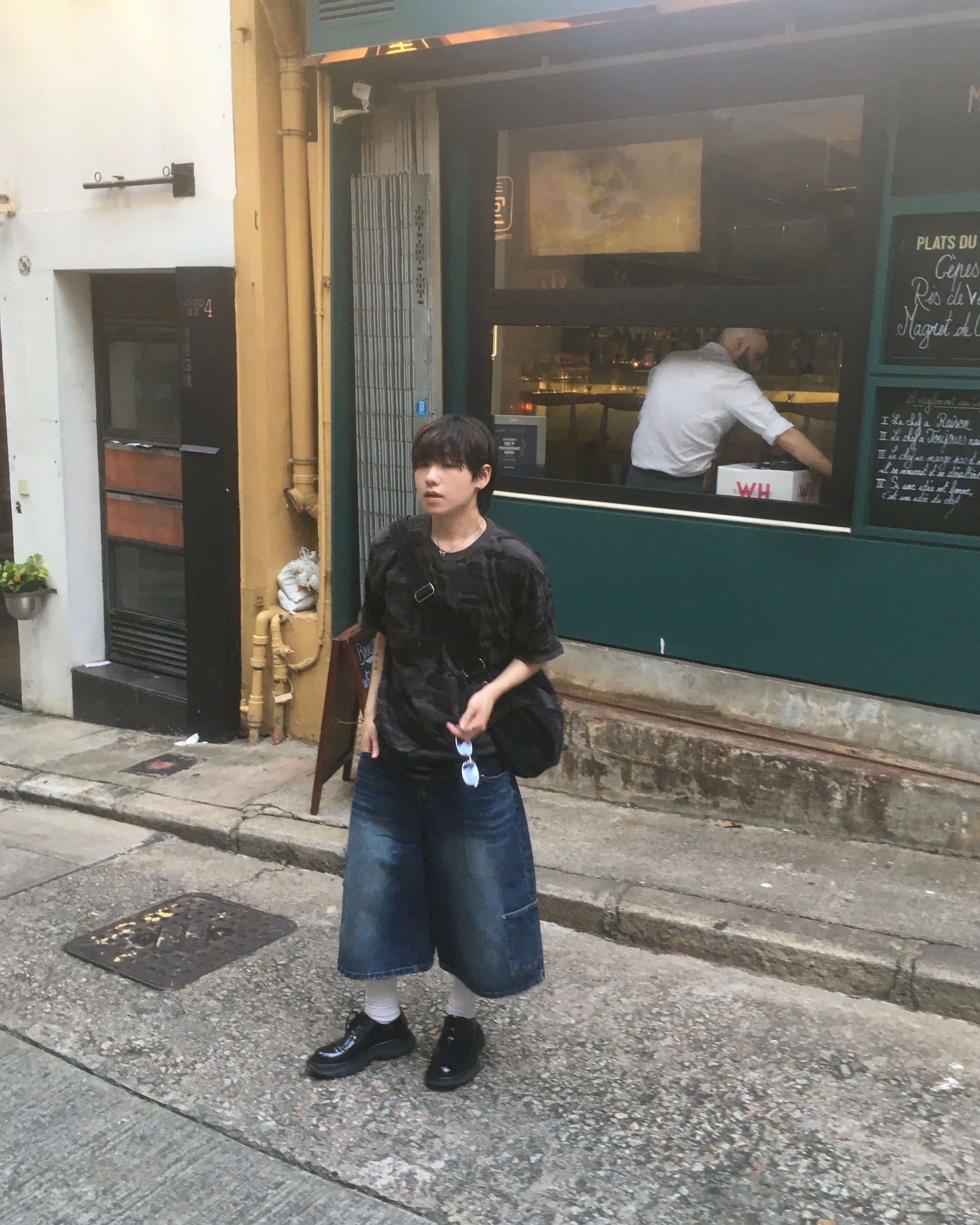 layered pocket bermuda jeans (blue)