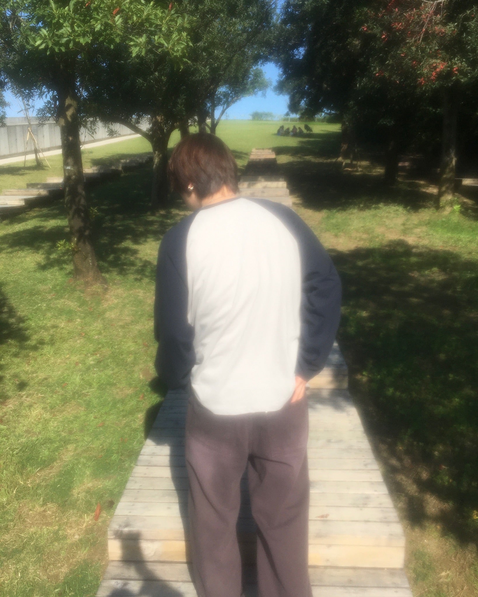 checkmates raglan tee (navy/grey) (men)