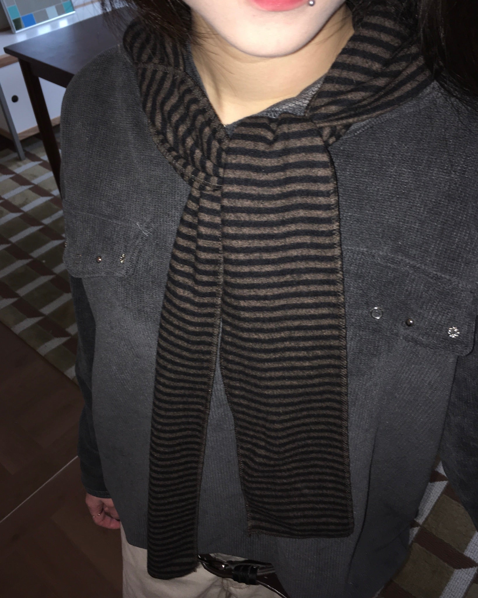 striped hooded scarf (brown)
