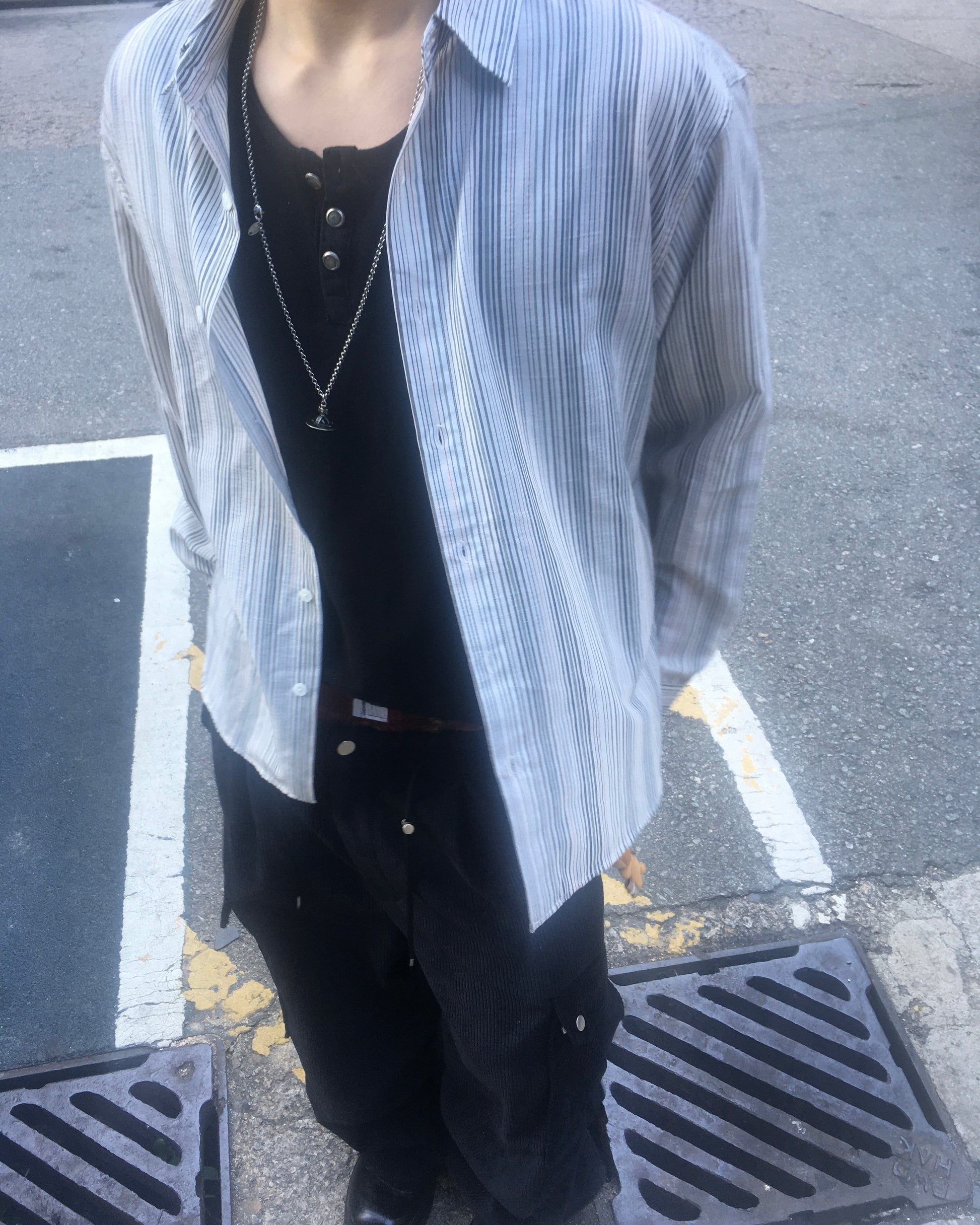 striped crop shirt (beige)