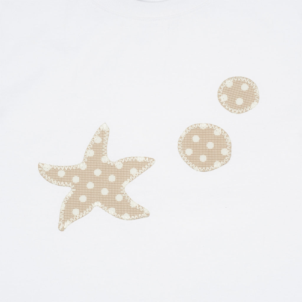 TCM STARFISH DOT PATCH TEE (WHITE)