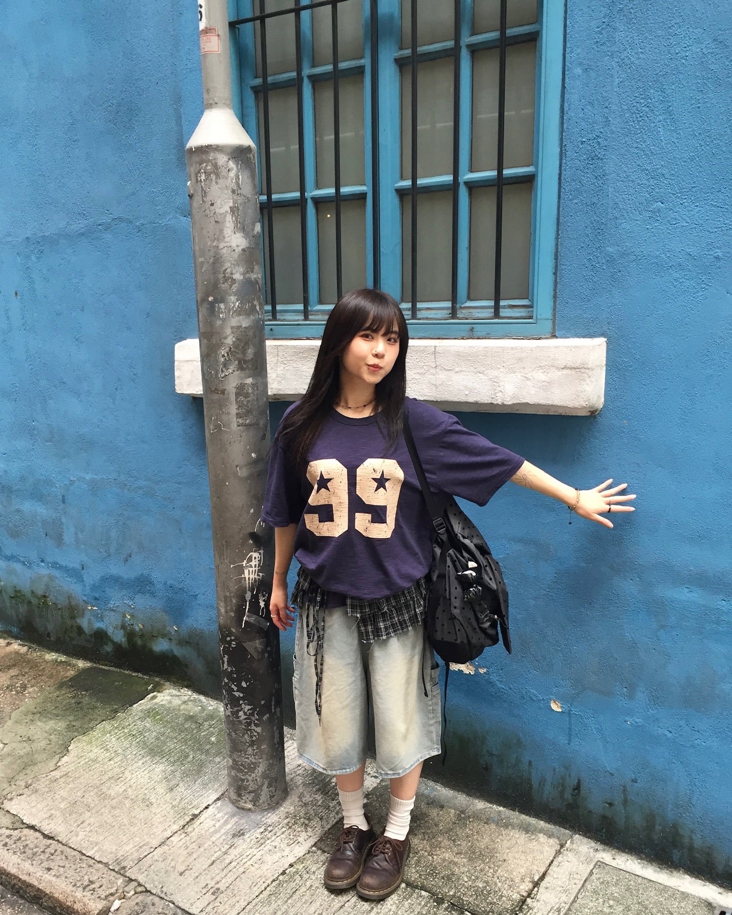 washed bermuda cargo jeans (blue)