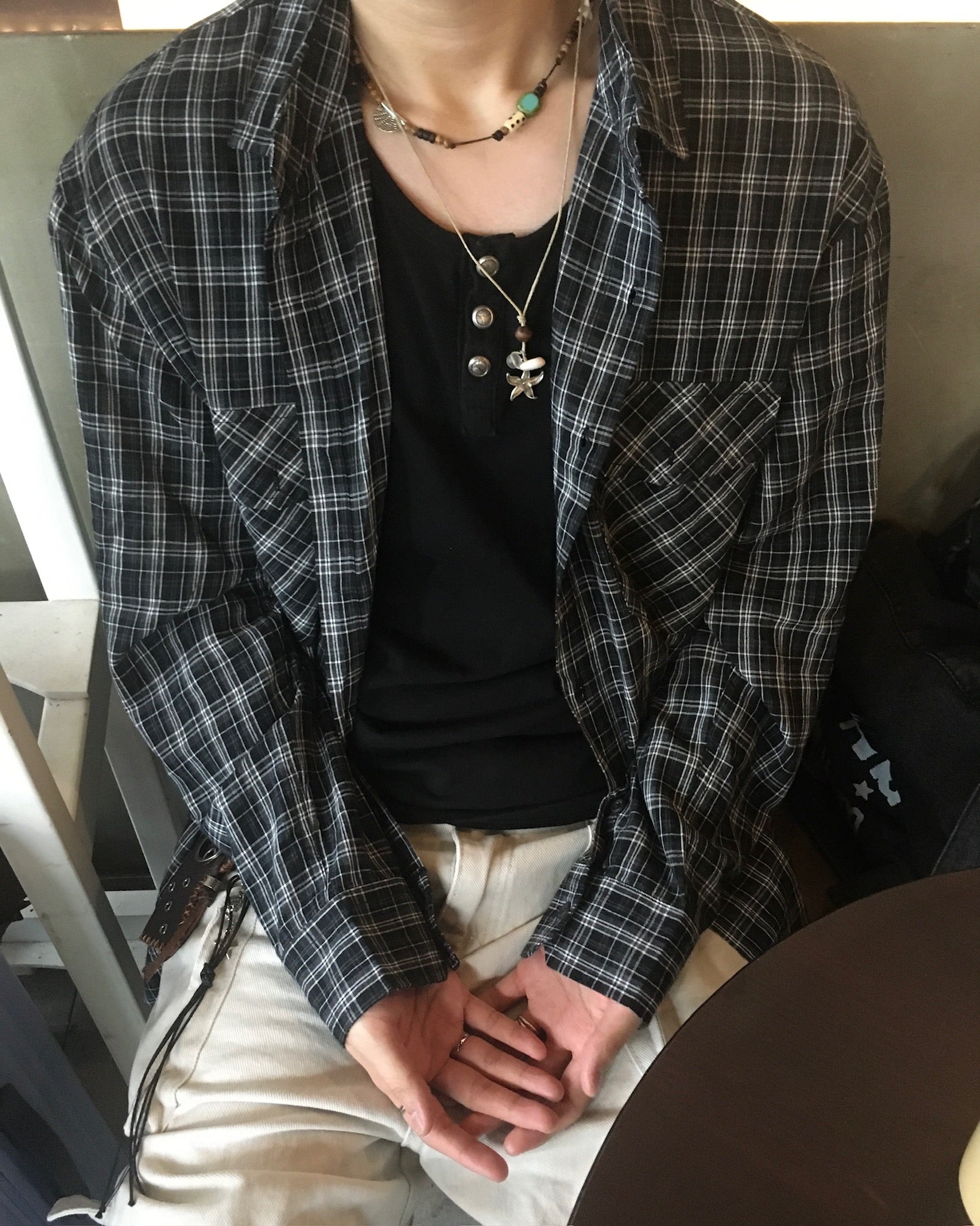 double pocket checked shirt (black)