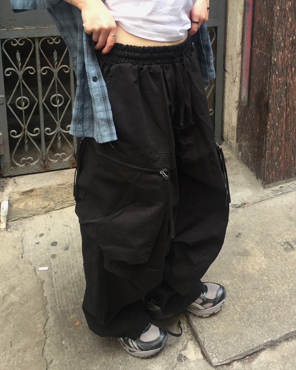 zipper cargo balloon pants (black)