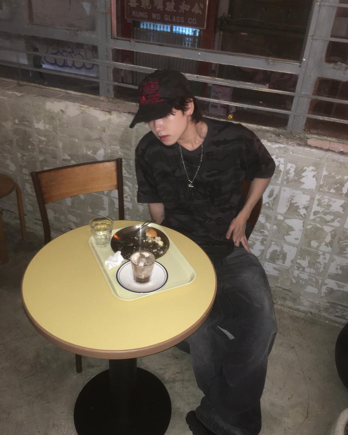 tokyo camo tee (black)