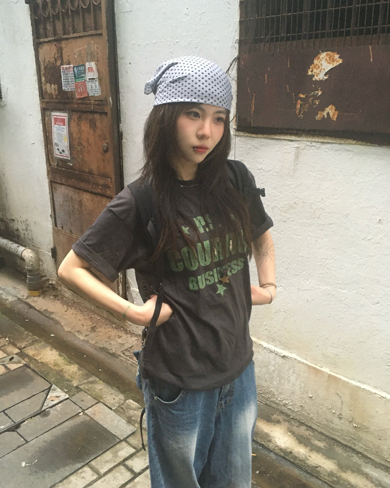 ps crop tee (charcoal)