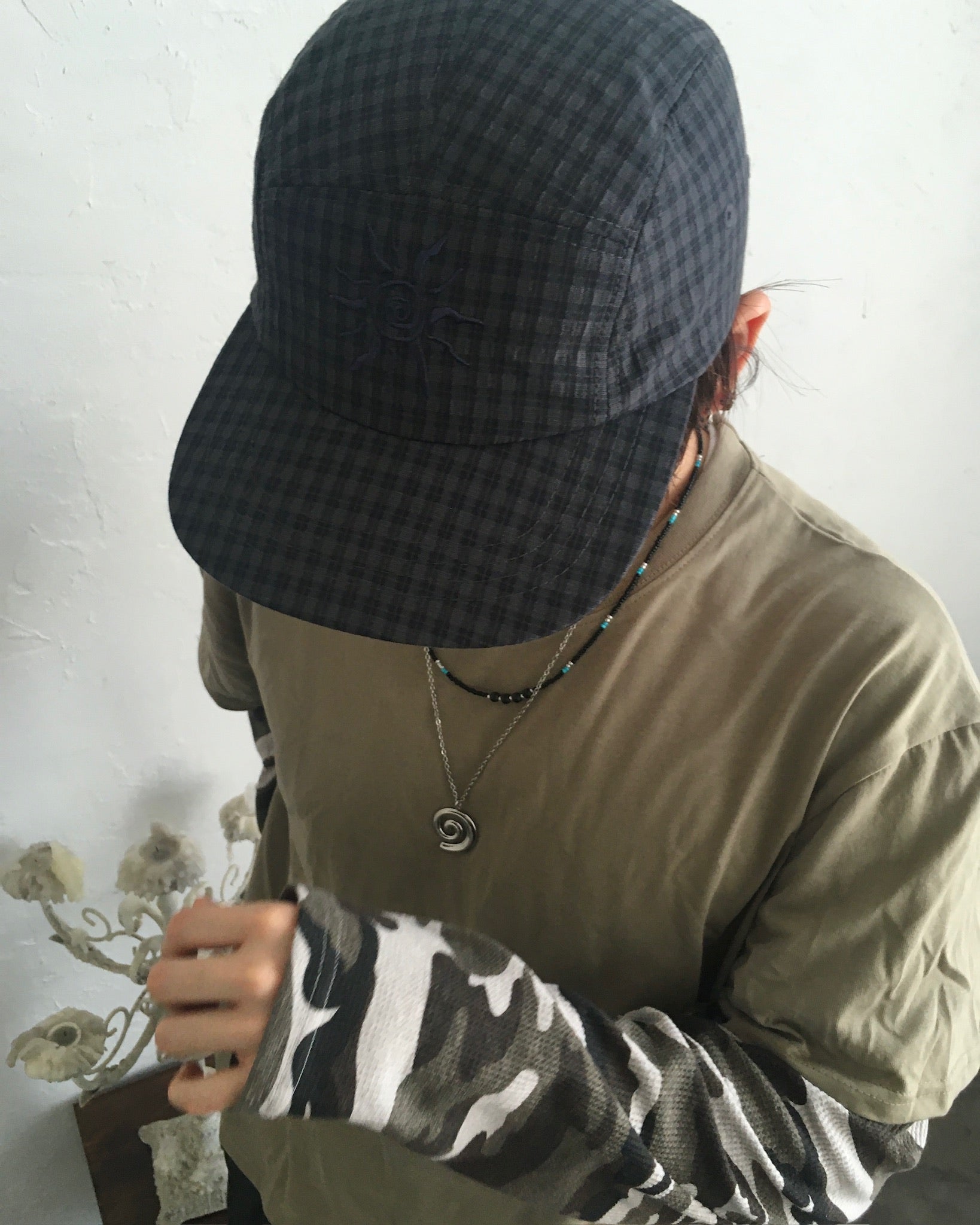 sun checked cap (black)