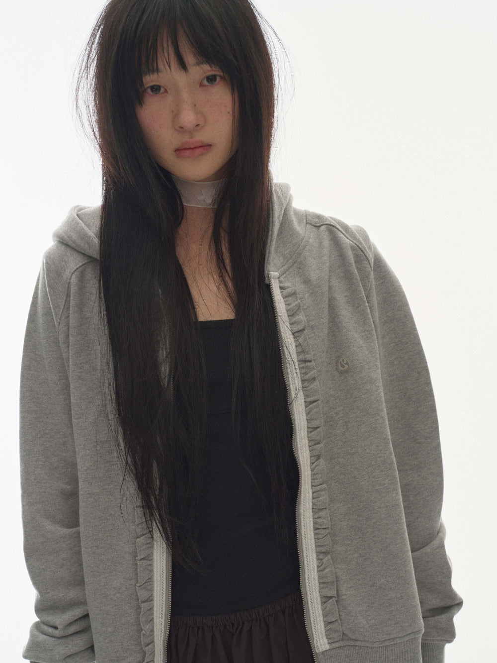 ✪【𝘱𝘳𝘦-𝘰𝘳𝘥𝘦𝘳】coyseio ruffle lace hood zip-up melange (grey)