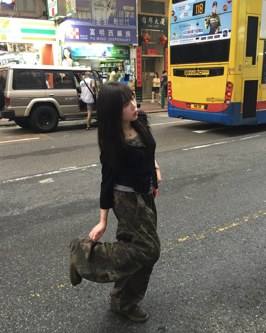 (in stock) military camo work pants (khaki)